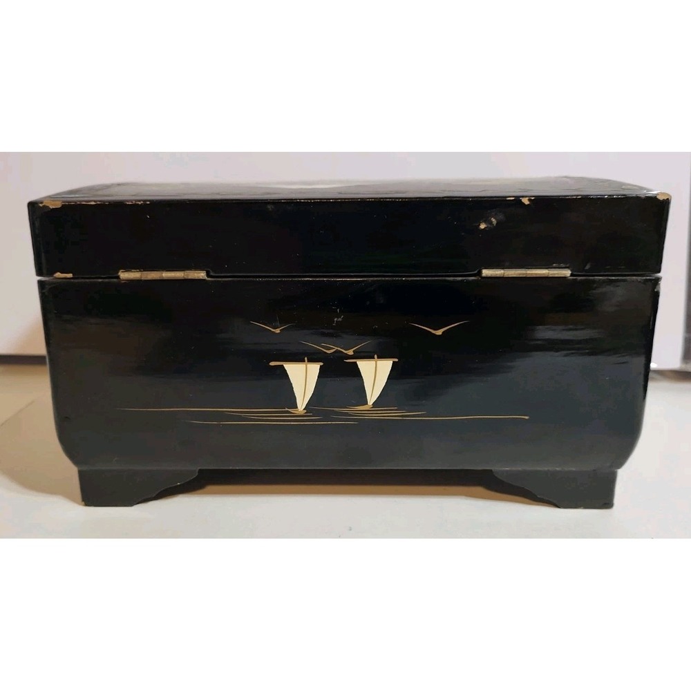 Vintage Crestline Japan Music Jewelry Box Black Lacquered Painted Mirror Locking - Picture 8 of 16
